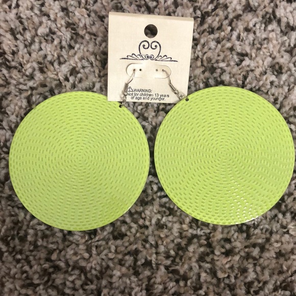 💚3 EARRING BUNDLE💚 - Picture 4 of 6